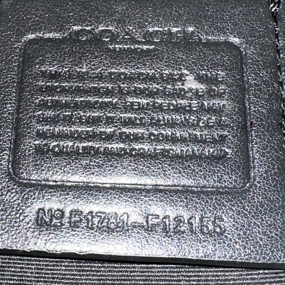 Coach 
Pebble Leather Lily
 Shoulder Bag​ - Picture 8 of 8